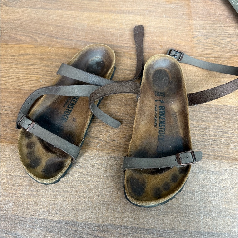 birkenstock daloa sandal 37